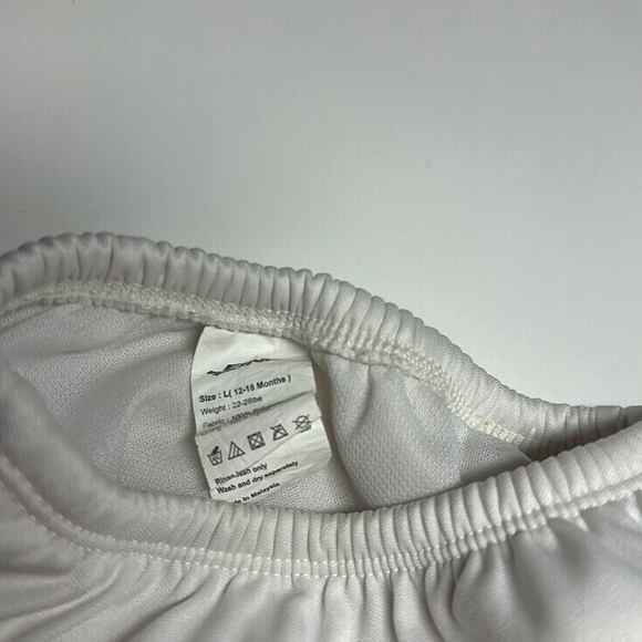 Finis swim diaper size Large(12-18) - Picture 3 of 3